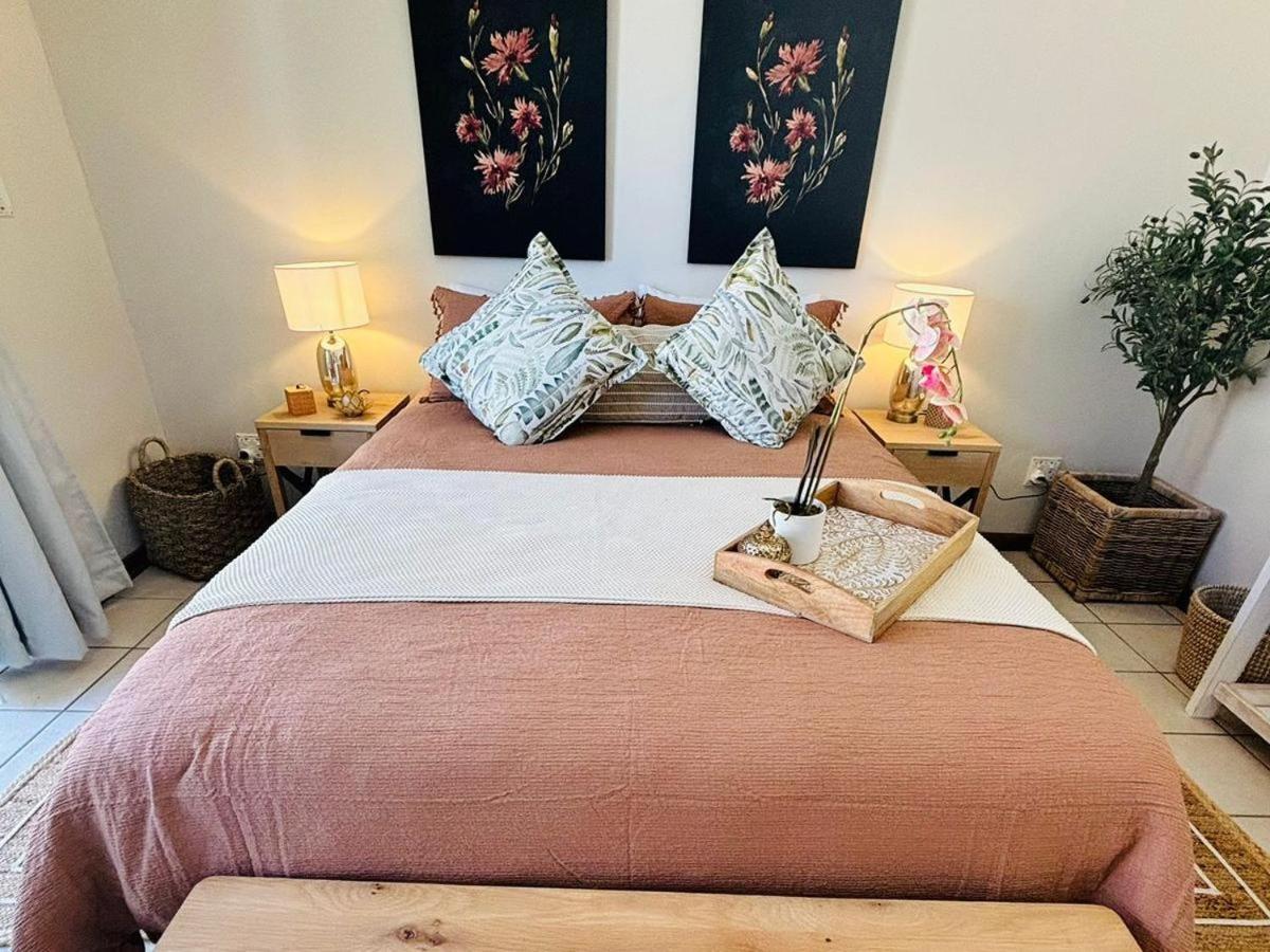 Bliss In The Bay Guesthouse Plettenberg Bay Szoba fotó